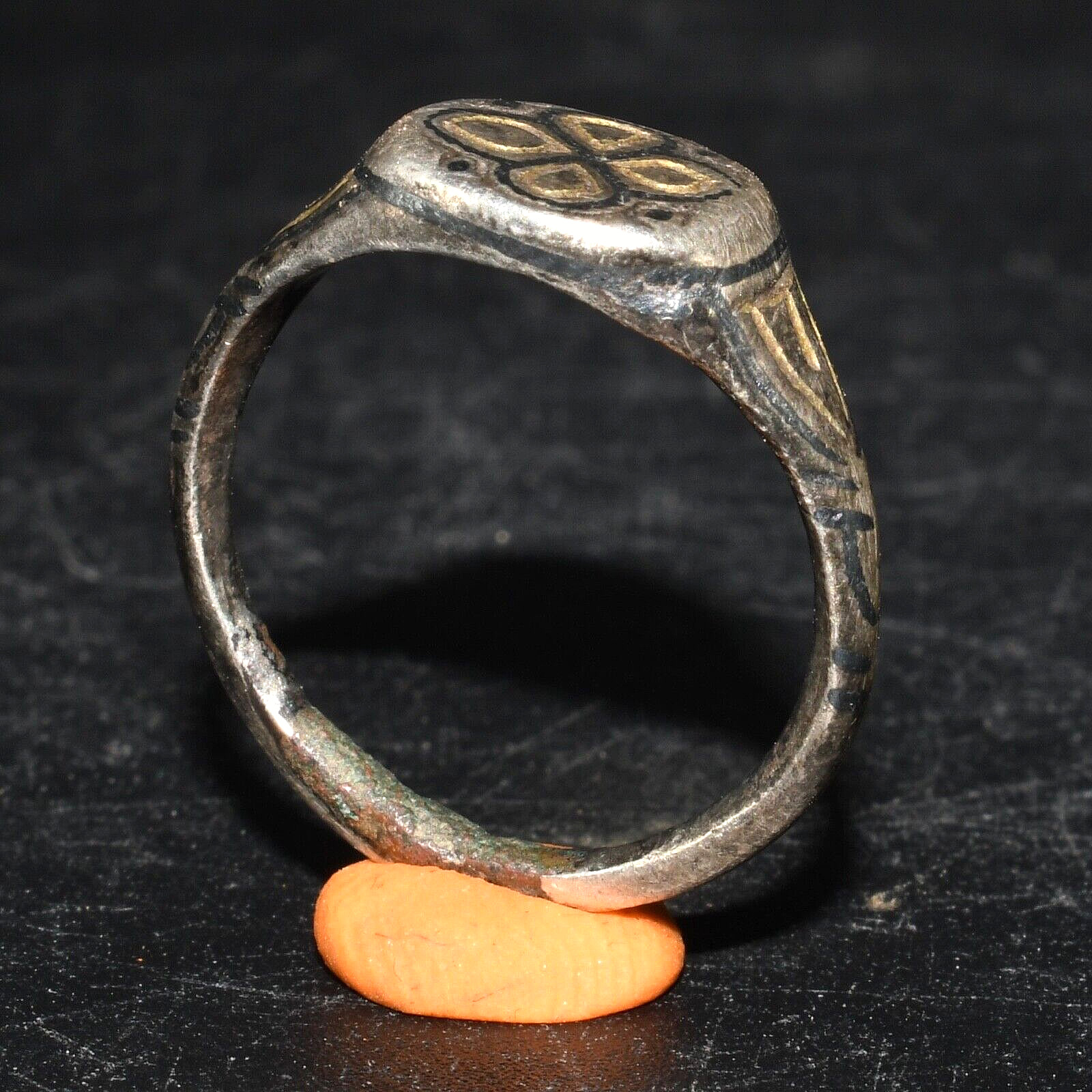 Ancient Sasanian Sassanid Solid Silver ring with Gold Gilding 224-651 Century AD