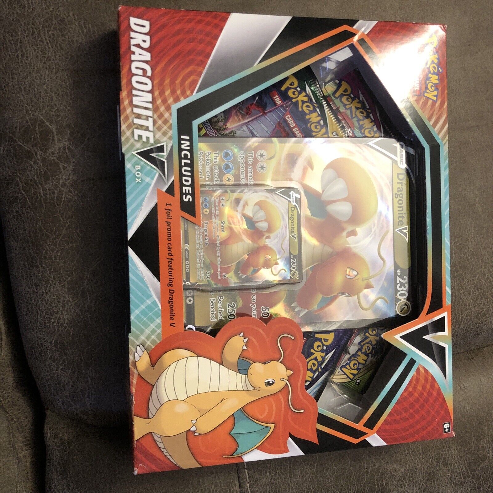 Pokemon Dragonite V Box Factory Sealed NEW - 2021 - TCG - UNOPENED - Collectors
