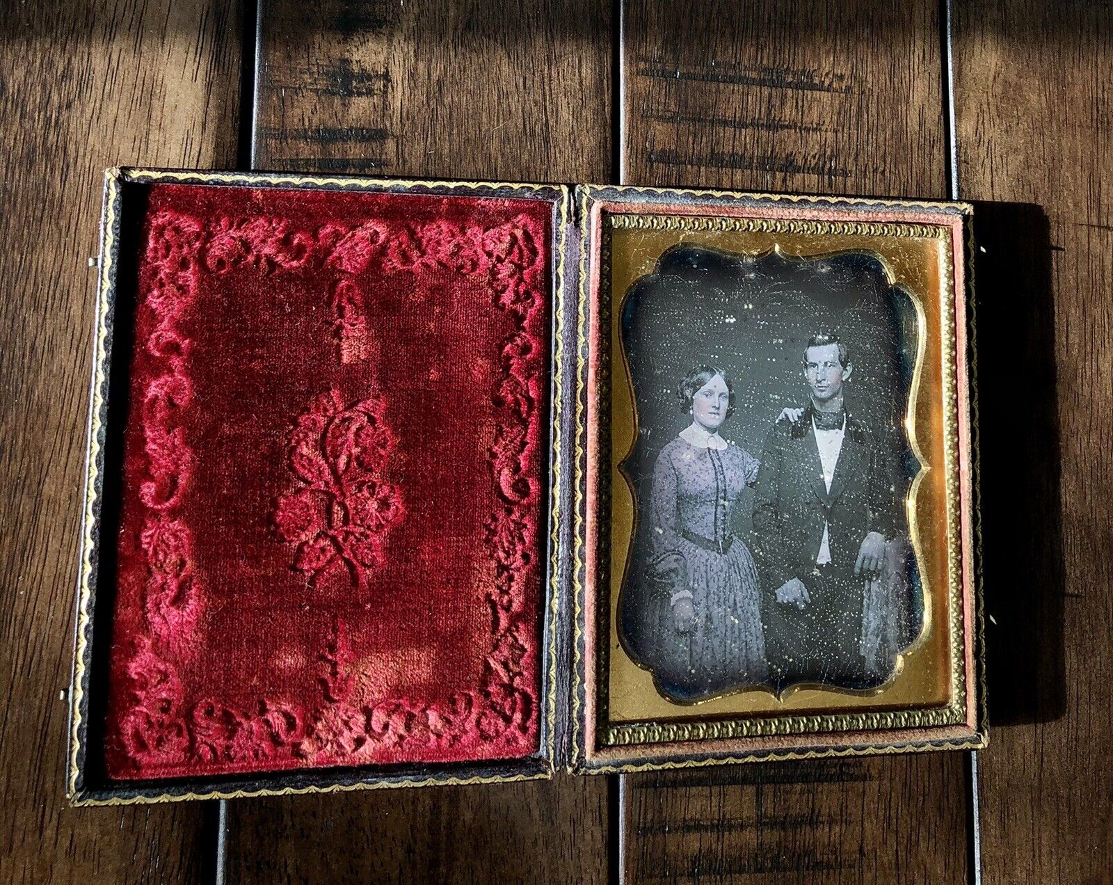 1/4 Daguerreotype Handsome Man & Pretty Woman, Husband and Wife Sealed