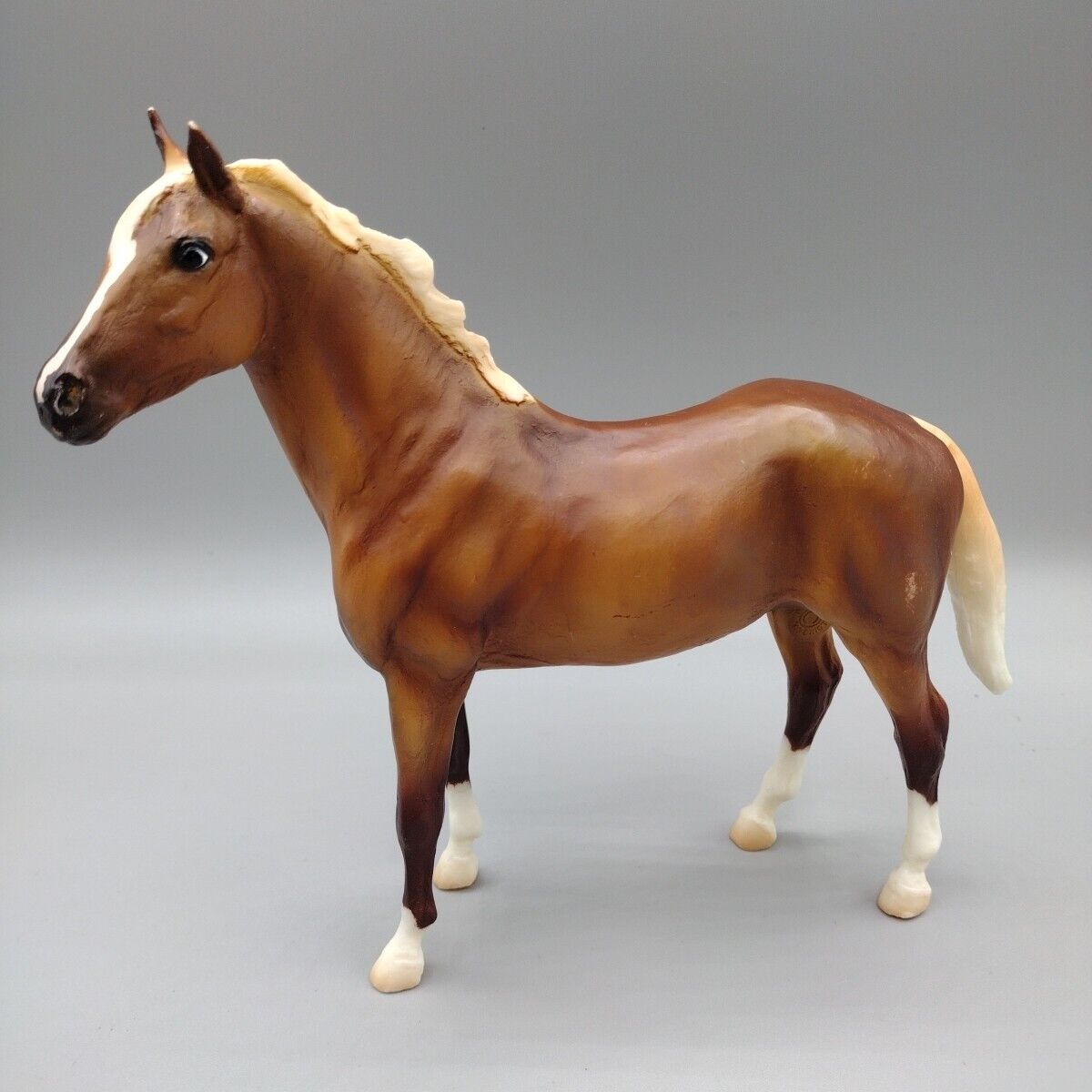 Breyer Molding Gold Dust Palomino Mare  #750210 Duchess Mold 2008 Classic Horse