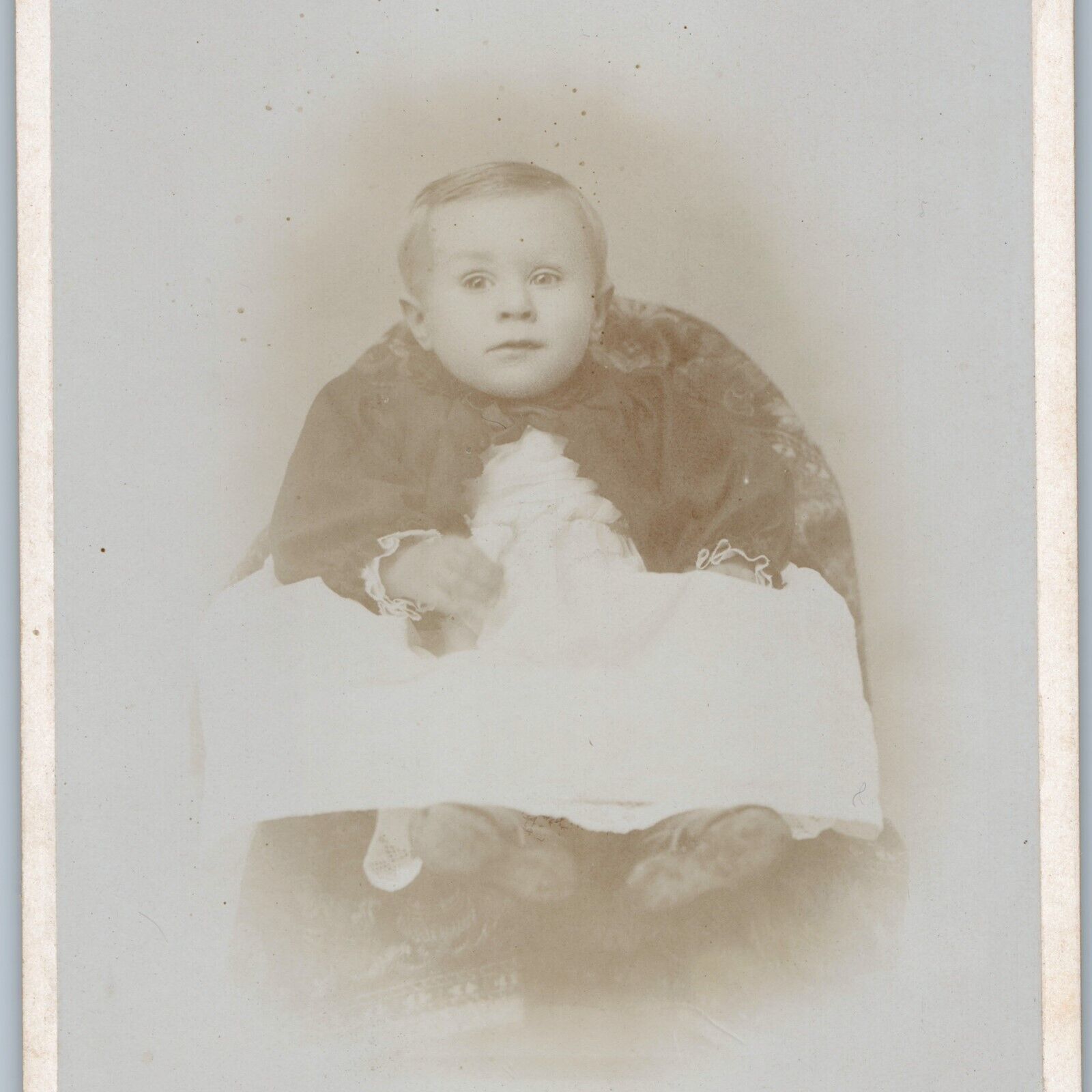 c1880s Perry, Iowa Baby Boy Stoic Kid Young Man Cabinet Card Photo Stoops IA B1