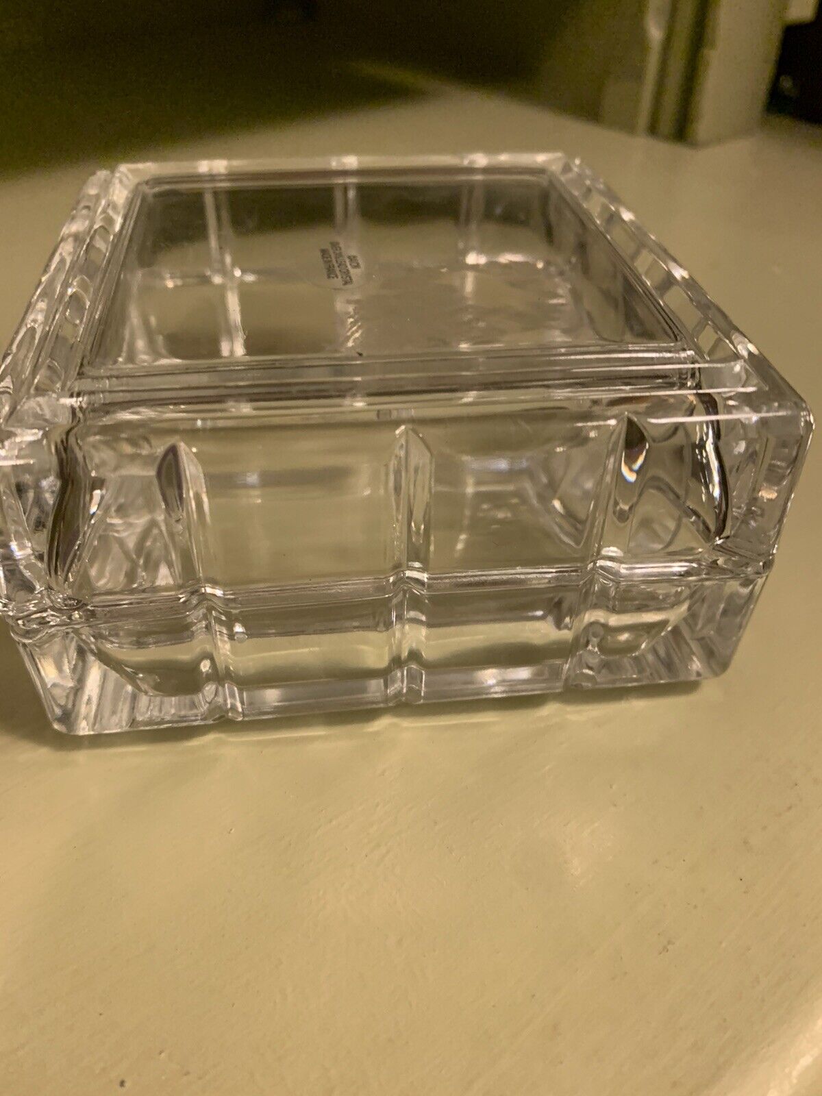 Avon 1999 Perceive Lead Crystal Keepsake Trinket Jewelry Box Trinket Tray
