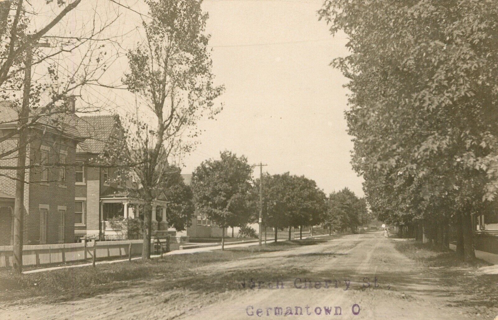 c1907 GERMANTOWN, Ohio, North CHERRY Street Scene RPPC Antique POSTCARD Real