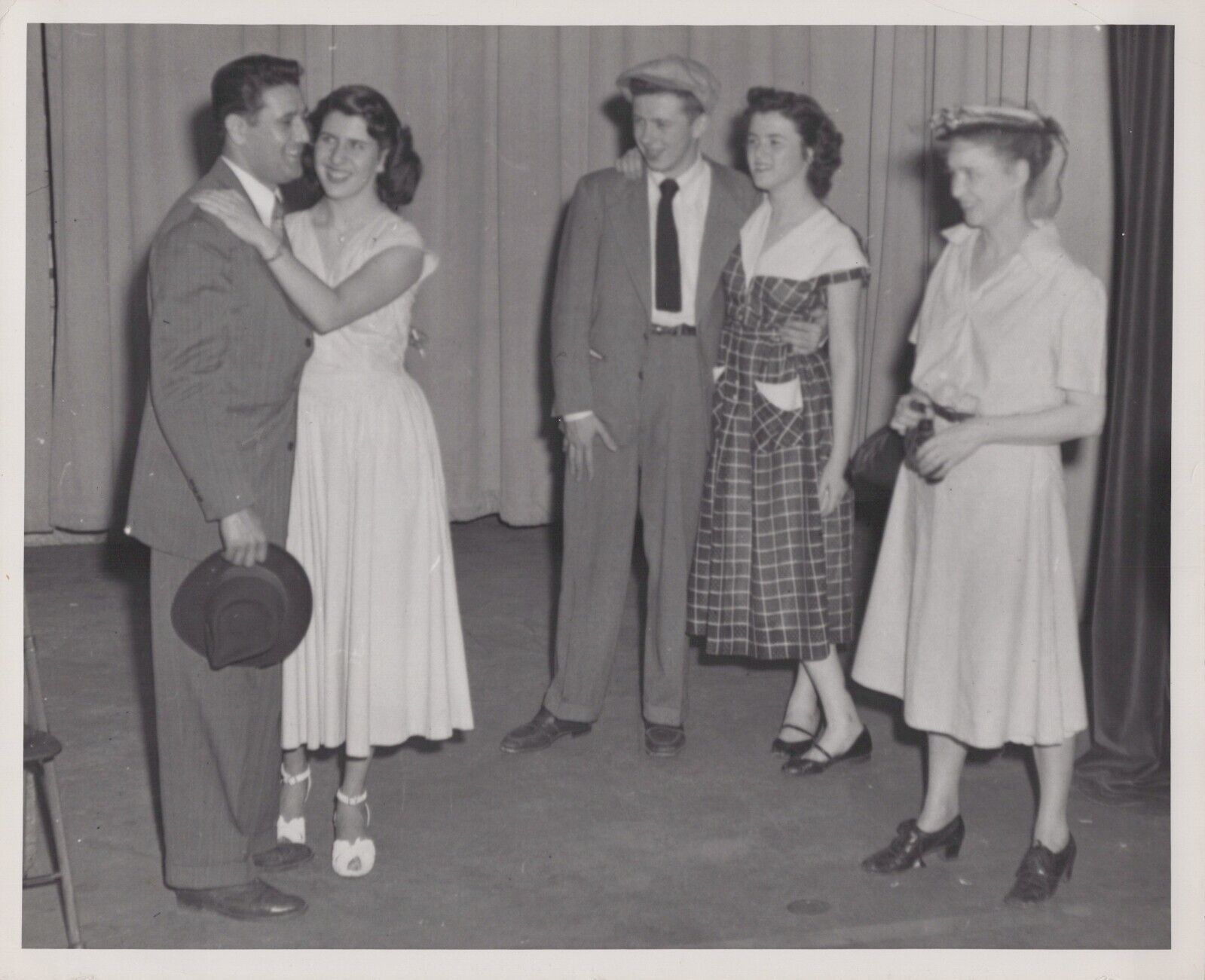 Unknow Actress + Unknow Actor (1940s) 🎬⭐ Original Vintage Hollywood Photo K 260