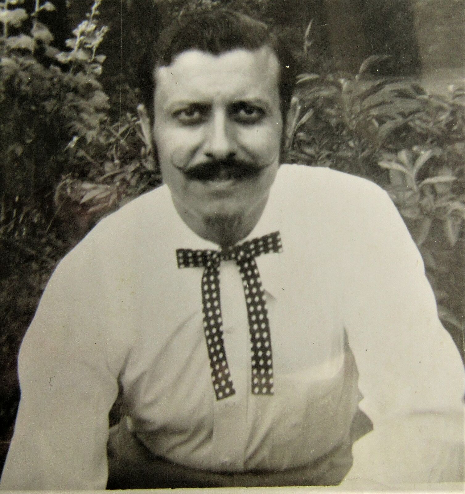 c1940 Halloween Dandy Man String Tie Handlebar Mustache Kankakee IL Vintage Snap