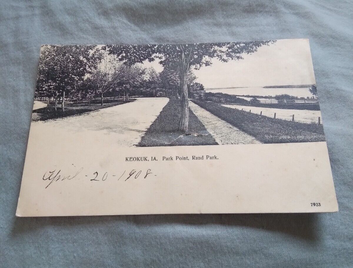 Antique Keokuk Iowa Park Point Rand Park Postcard.