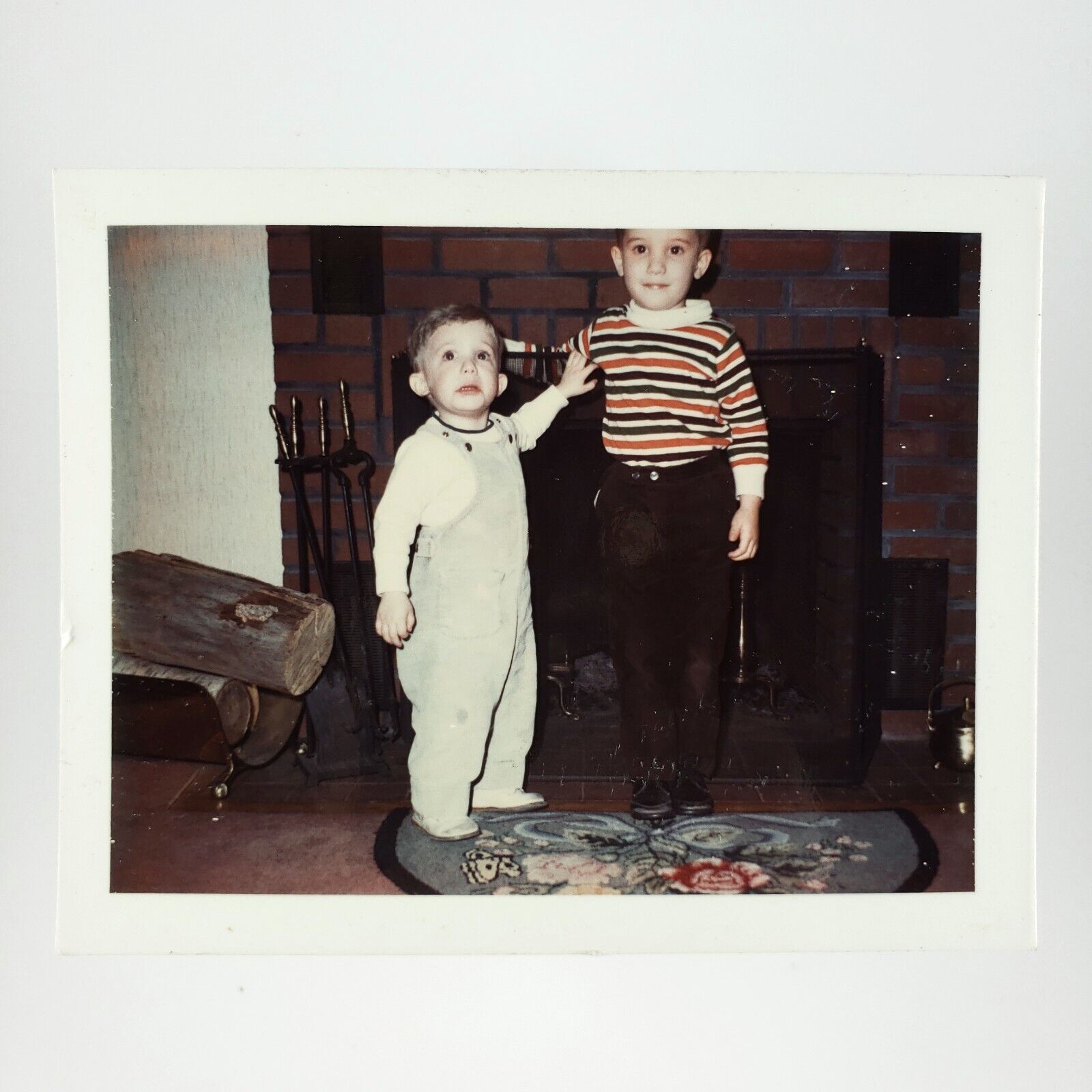 Seeing Something Scary Photo 1990s Brothers Fireplace Vintage Snapshot Art D1874