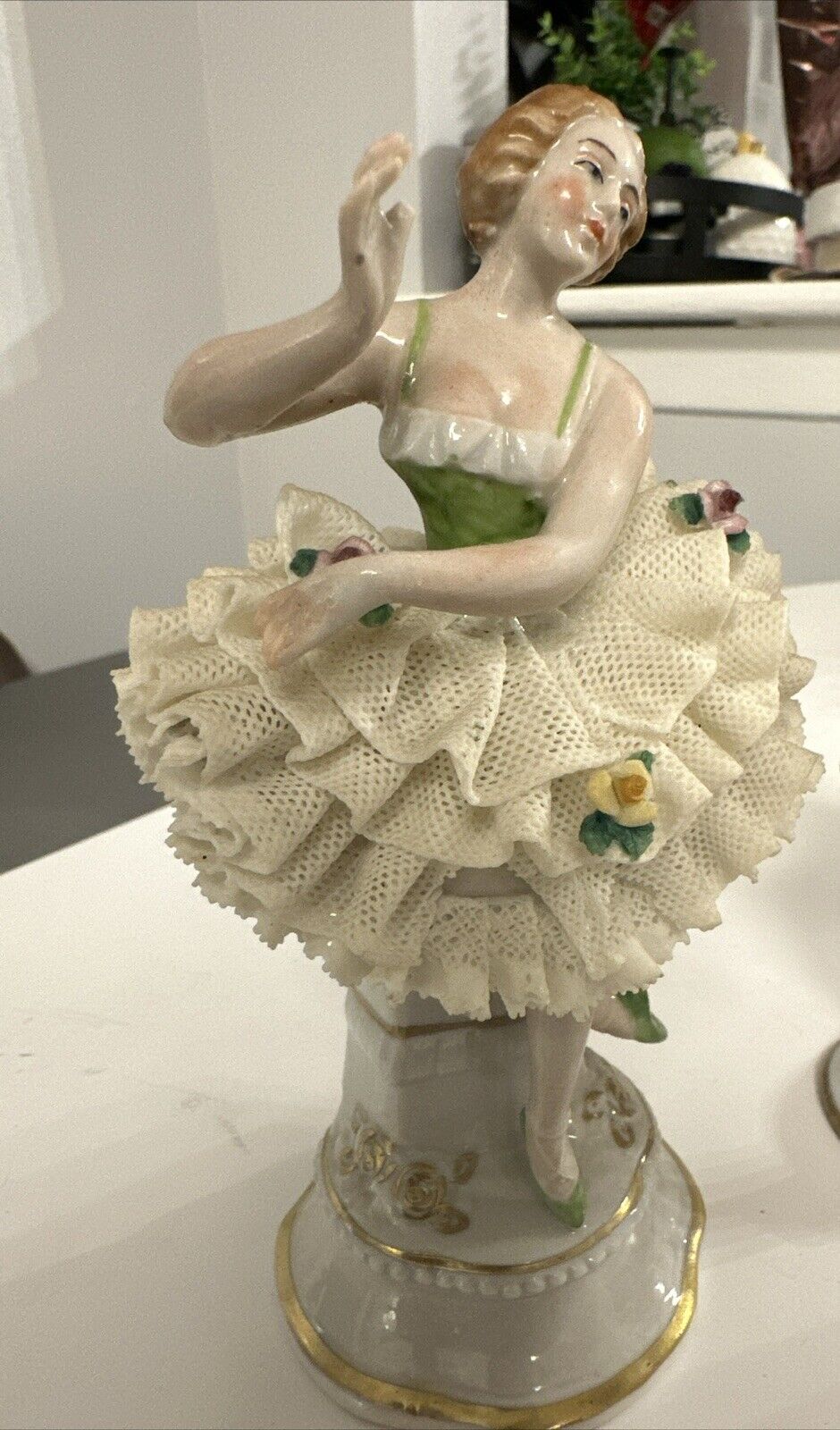 Porcelain Ballerina Figurine Antique 1918-20 Sitzendorf Dresden Lace Dancer