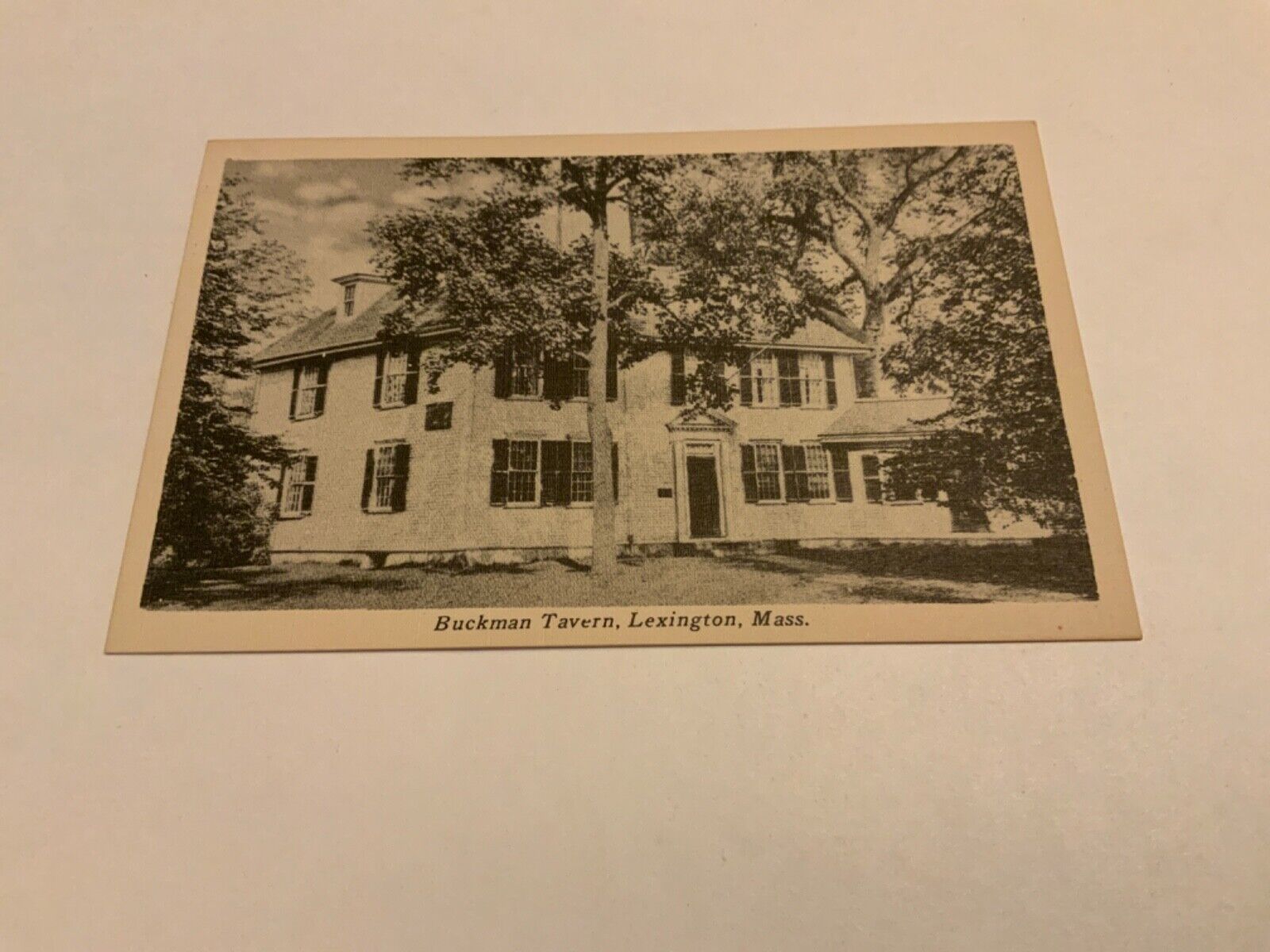 Lexington, Mass. ~ Buckman Tavern - Minute Men Headquarters- Vintage Postcard
