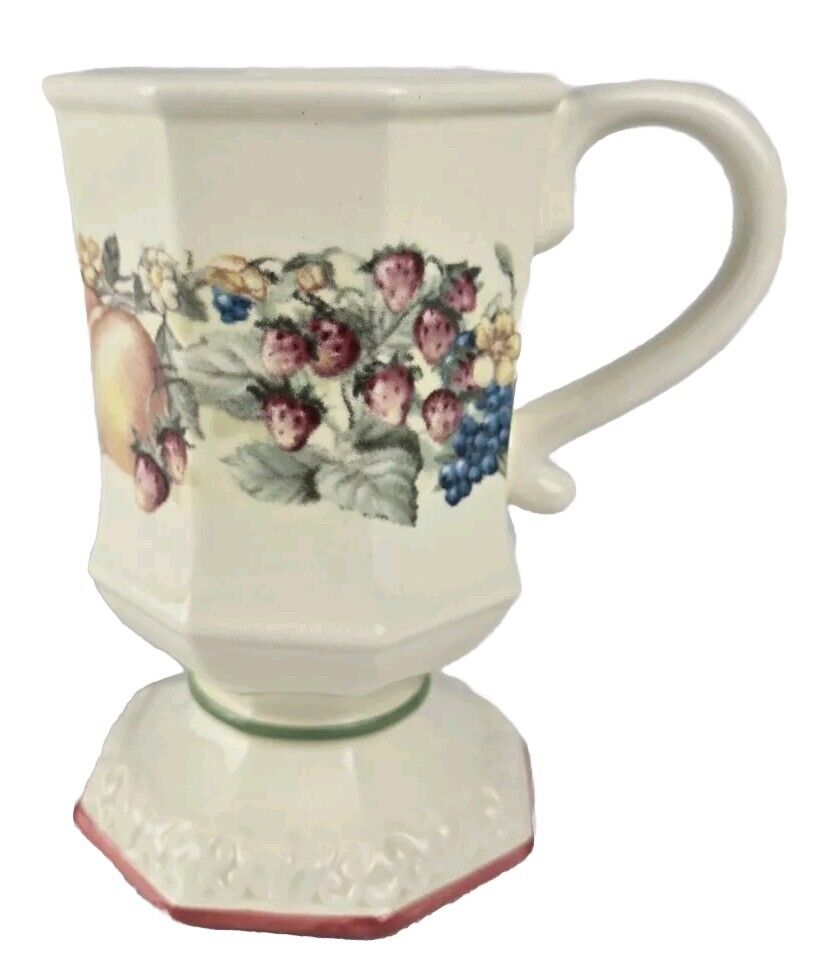 Vintage Avon Sweet Country Harvest Footed Pedestal Mug 