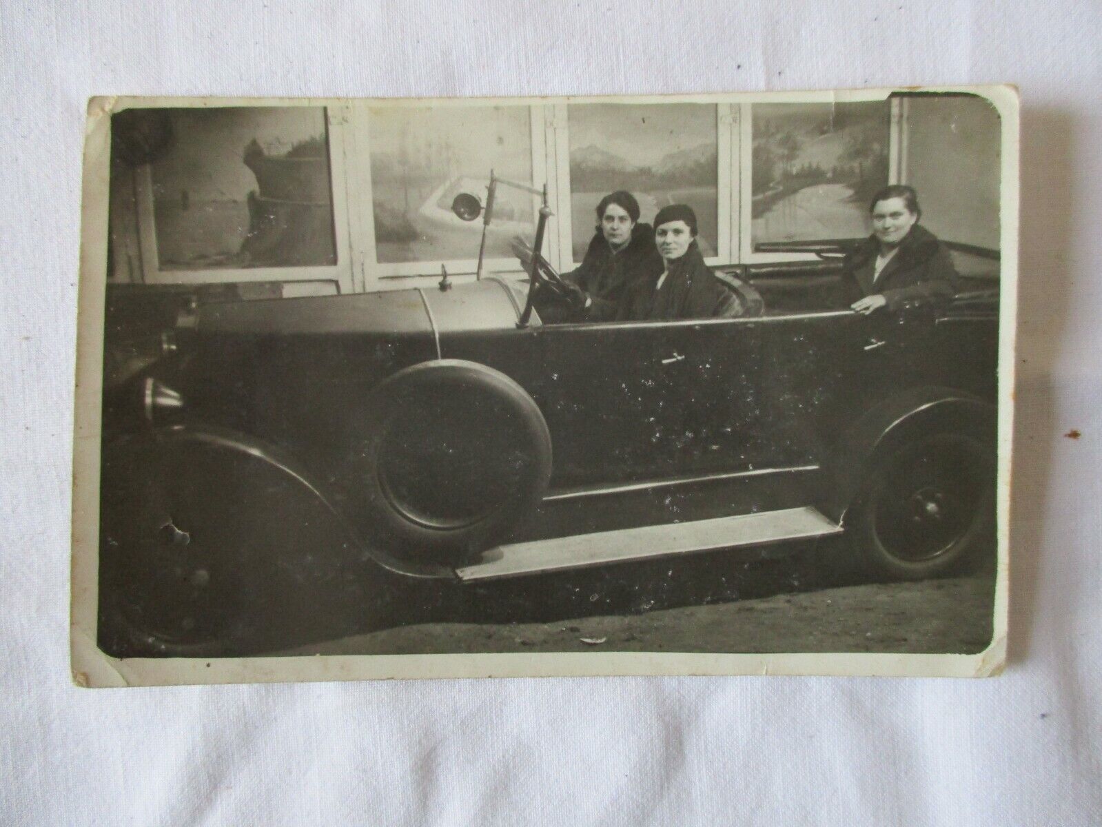 CPA PHOTO LADY IN A CAR 1931 BOULEVARD DES TILLEULS CARCASSONNE AUDE 11