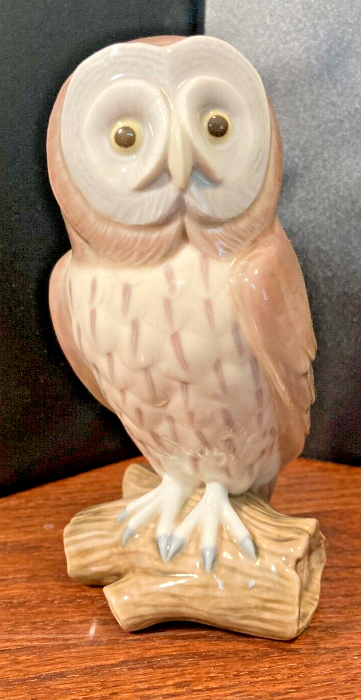RETIRED: 1989 GREAT GRAY OWL LLADRÓ ITEM #01005419, Mint condition