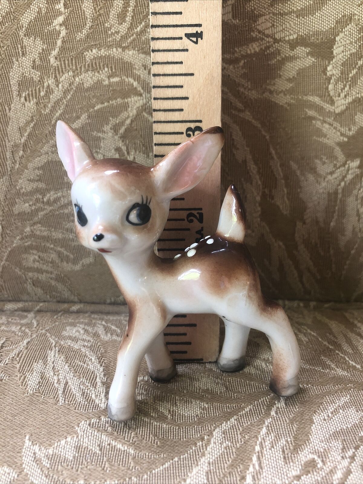 Vintage fawn porcelain figurine - baby deer - Made in Japan 1960’s