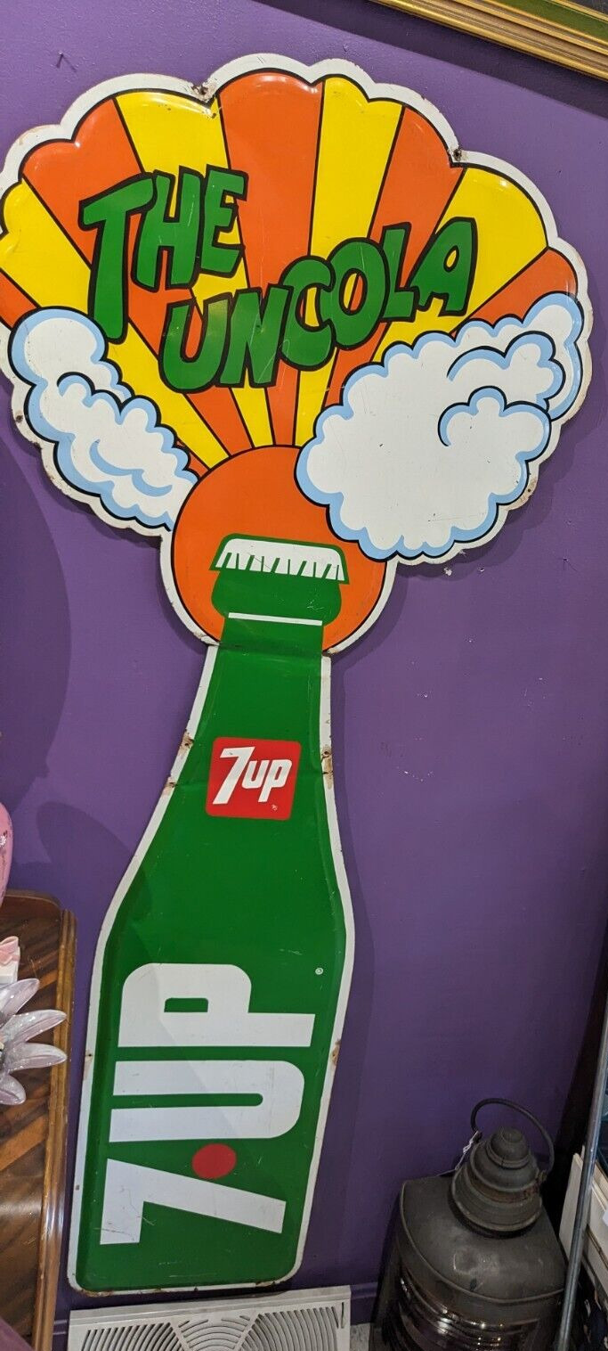 Vintage 7up Soda Pop THE UNCOLA Diecut 6\' Bottle Shaped ADVERTISING SIGN
