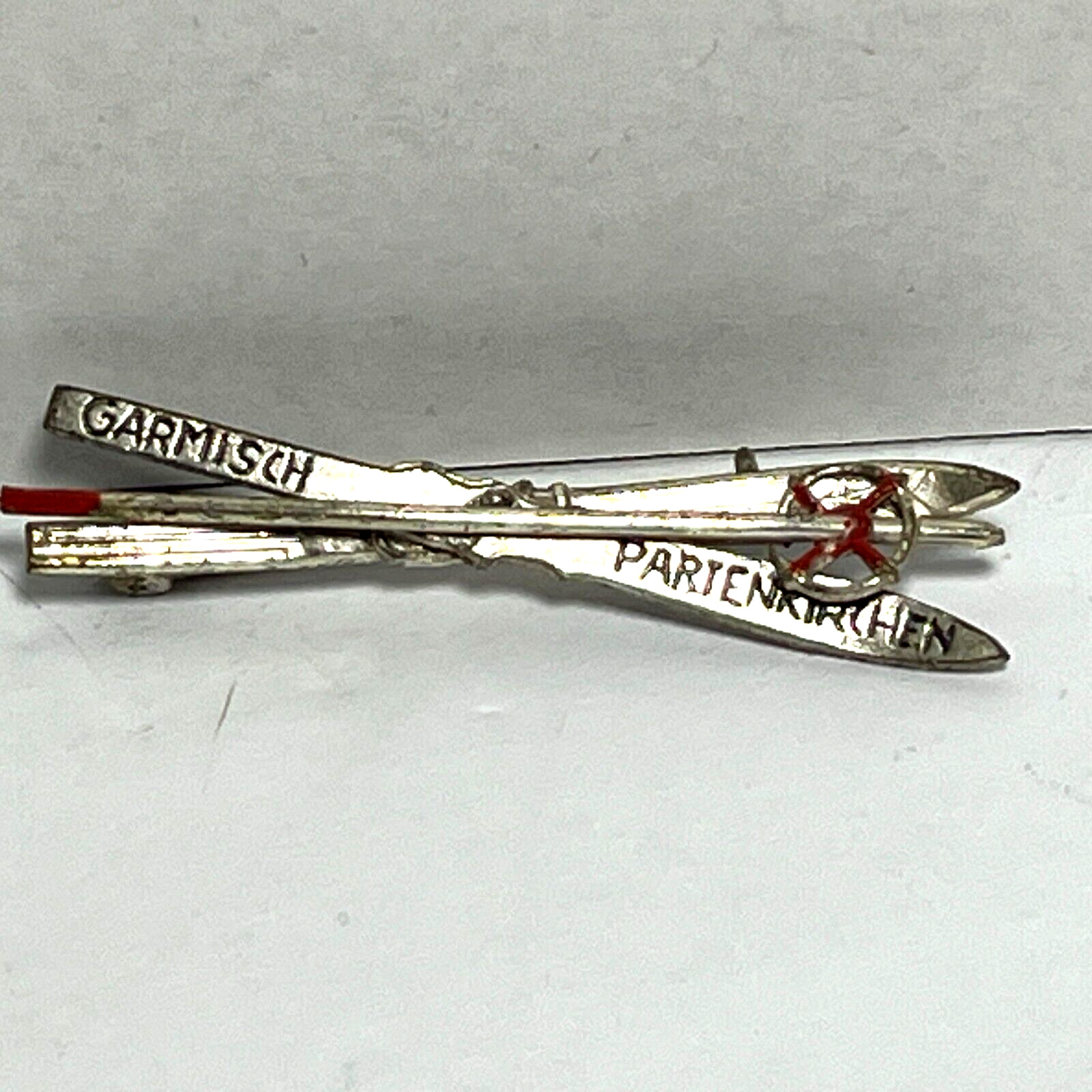 Vintage Garmisch Partenkirchen Germany Skis Souvenir Lapel Pin