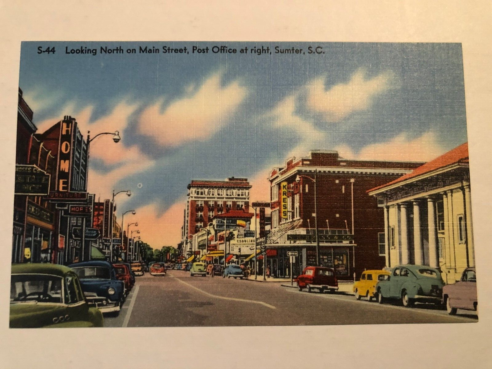 SUMTER SC LOOKING NORTH ON MAIN ST  W/ 1940\'S CARS UNUSED LINEN POSTCARD