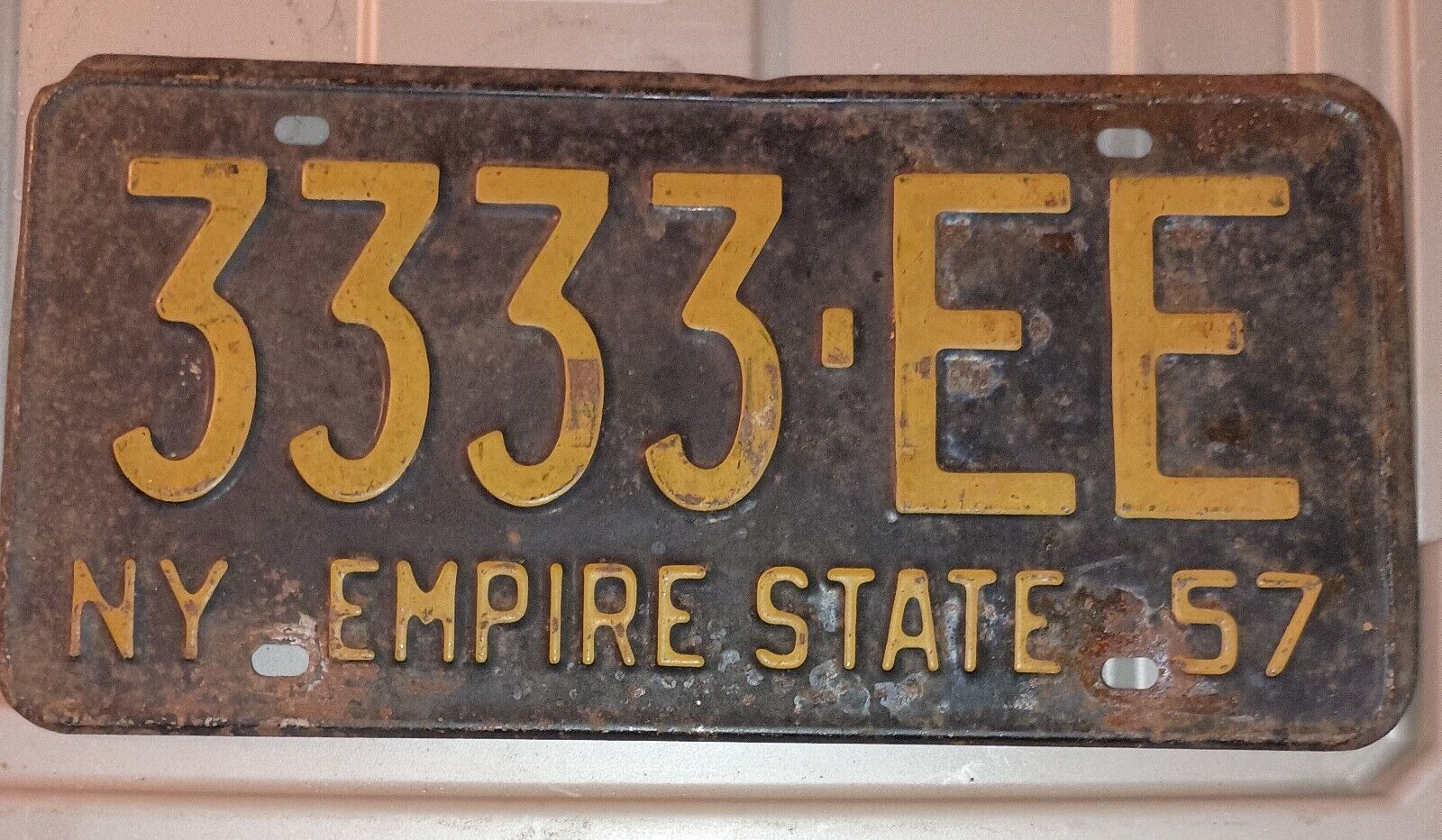 957 New York Empire State License Plate #3333-EE Rare Find
