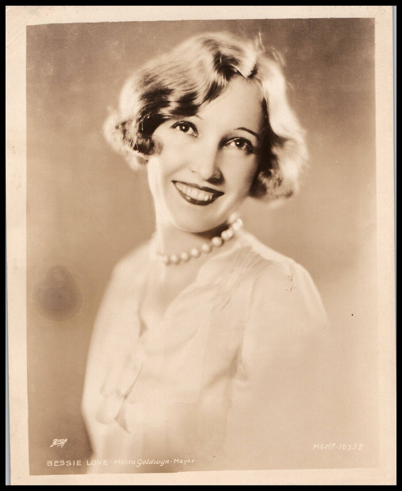 Hollywood Beauty BESSIE LOVE STYLISH POSE 1930 STUNNING APEDA PORTRAIT Photo 654