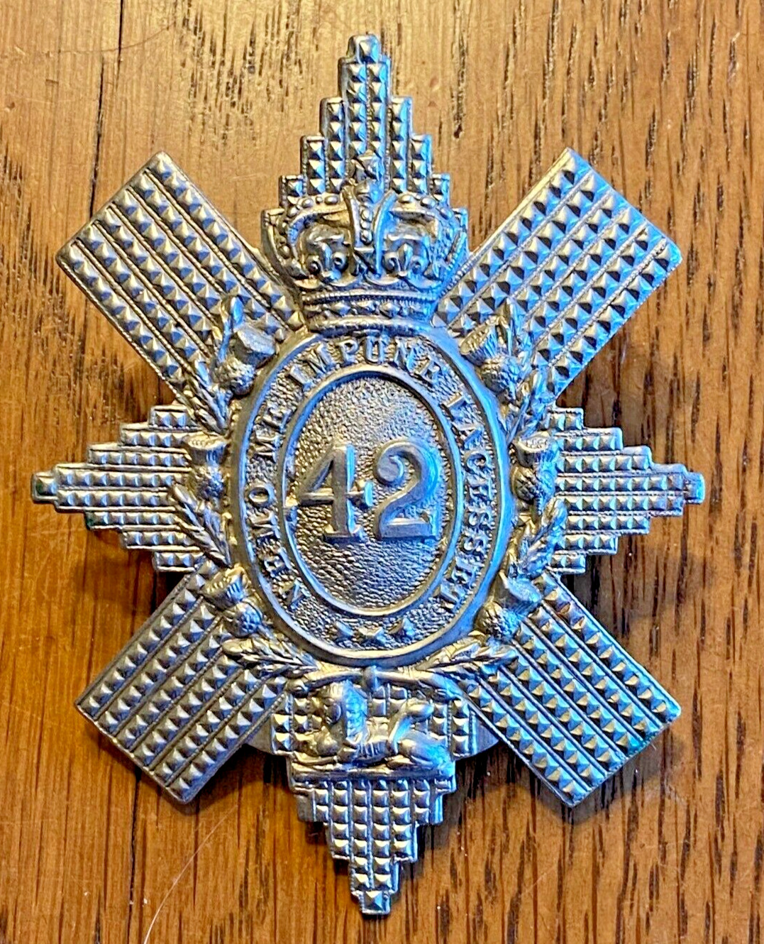 The Black Watch Royal Highlanders  Victorian Crown Cap Badge 1868-1901 design
