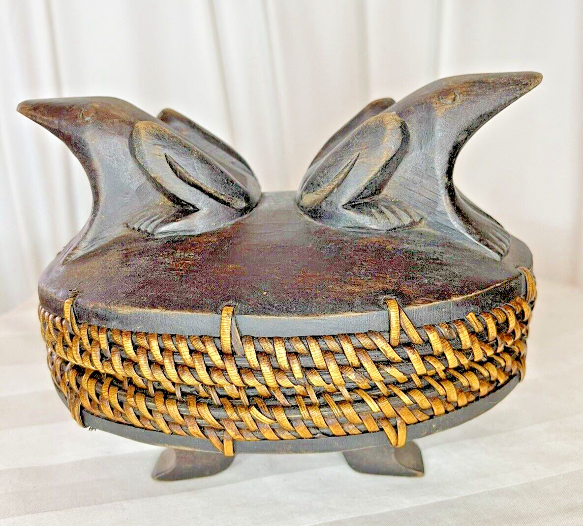 Vintage Hand Carved African Frogs Wooden and Rattan Trinket Box  w/attached Lid