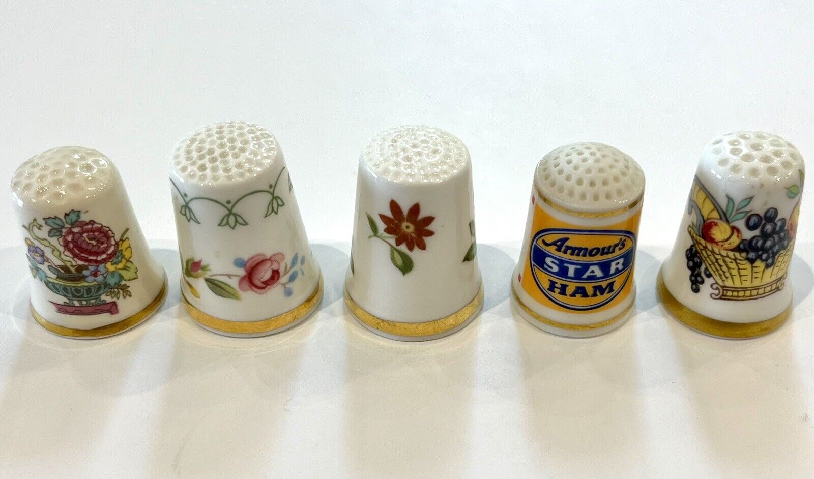 Vintage collectible assortment sewing thimbles lot of 6 - Some are rare