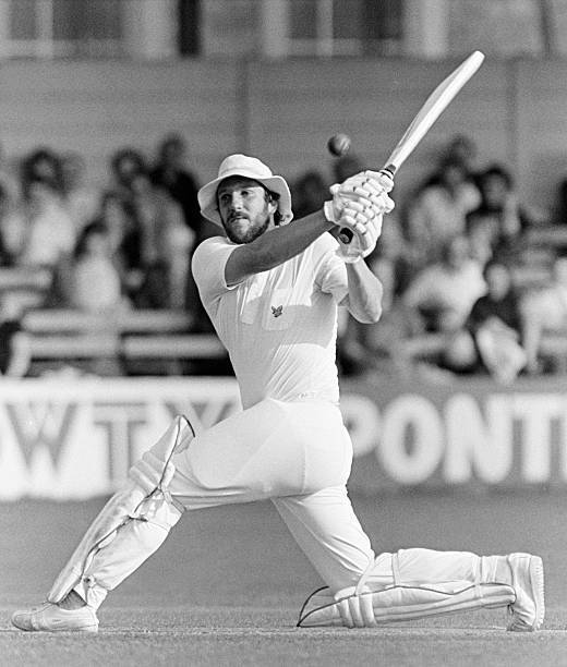 Ian Botham Somerset batting during a single wicket competition agai- Old Photo