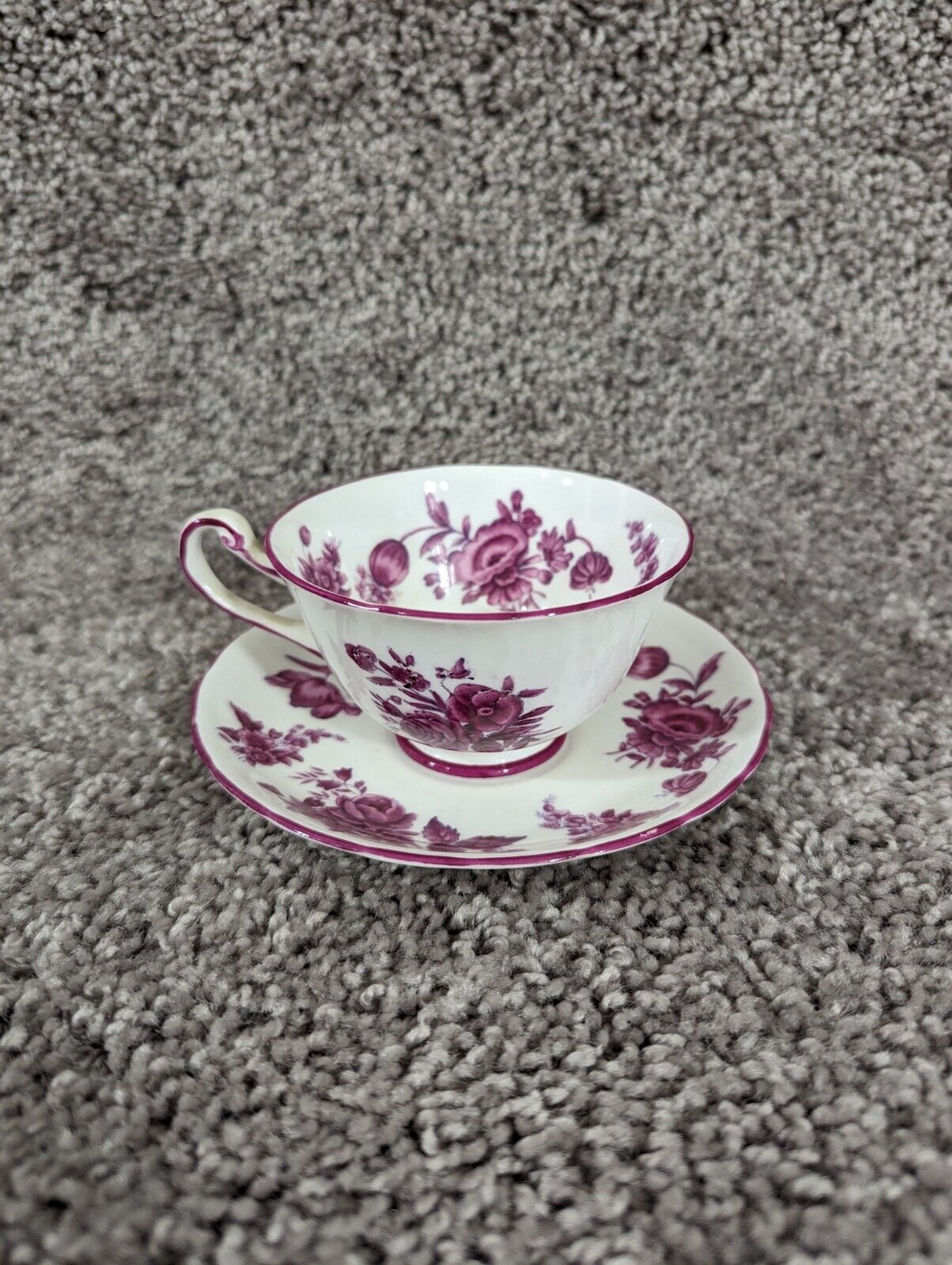 Vintage Royal Chelsea English Bone China Purple Rose Tea Cup & Saucer Set 4096A