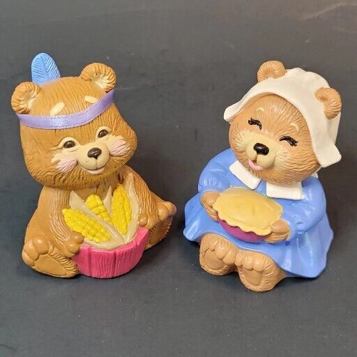 Vtg Hallmark Merry Miniatures Pilgrim & Native Thanksgiving Bear Figurines 1988 