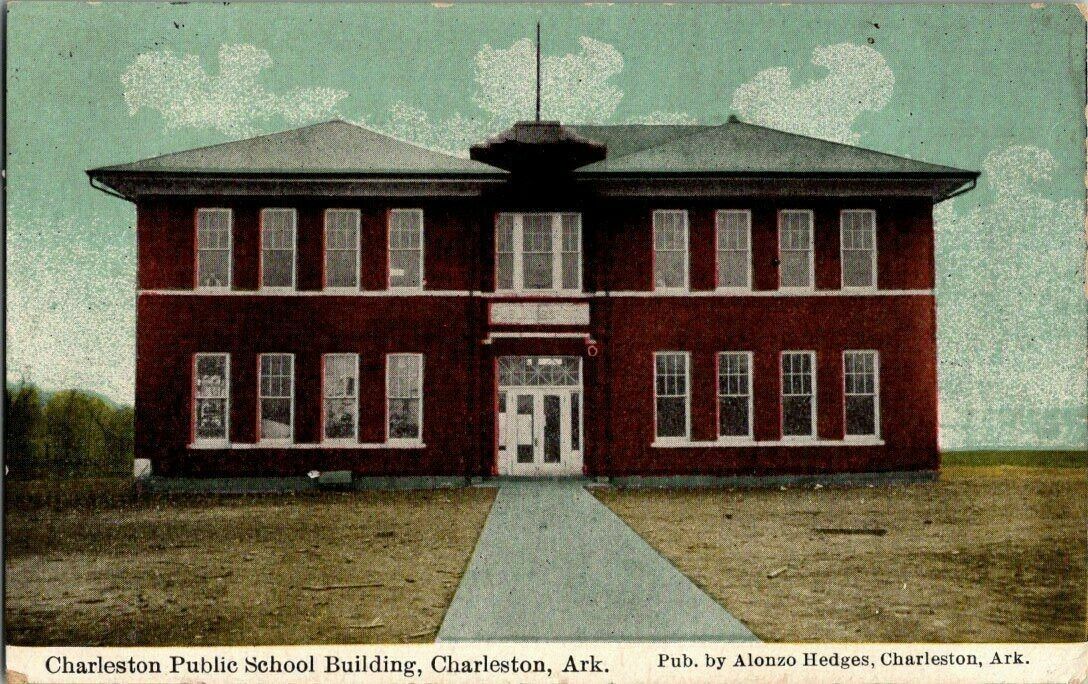 1908. CHARLESTON, ARK. PUBLIC SCHOOL BLDG. POSTCARD GG5