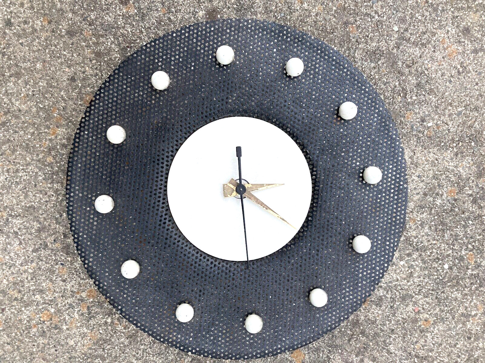 VTG 1950\'s MidCentury Mod  Ball Metal Wall Clock Works  nelson Howard Miller era