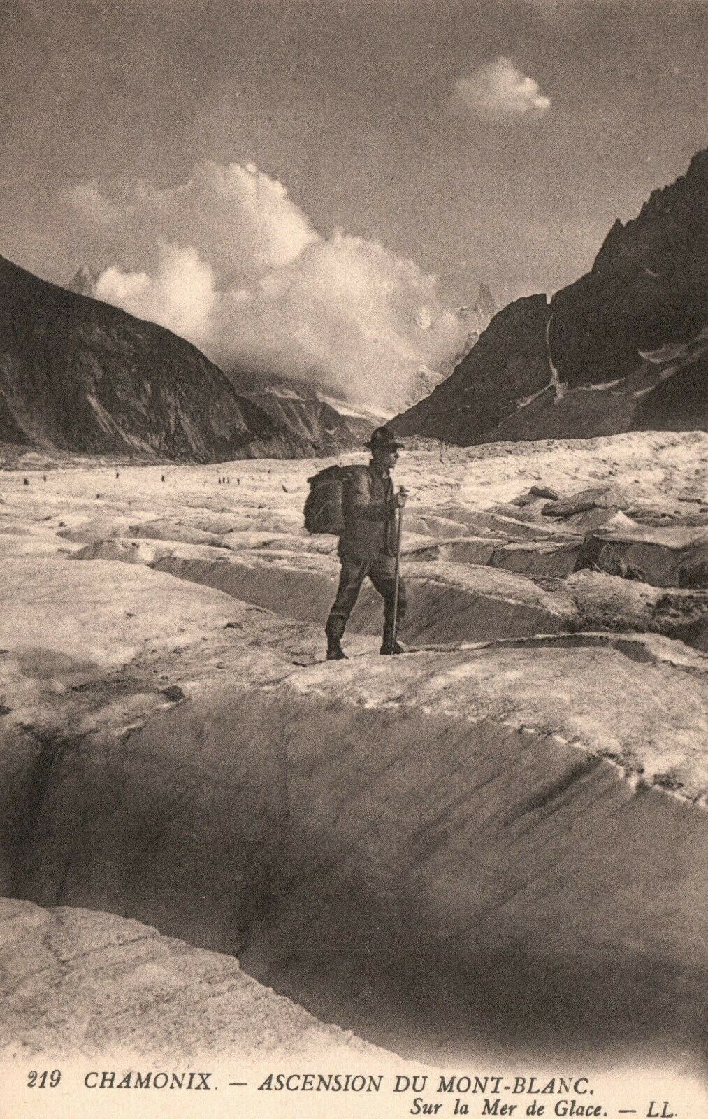 Chamonix Ascension DU Mont-Blanc Sur La Mer De Glace Vintage Postcard c1910