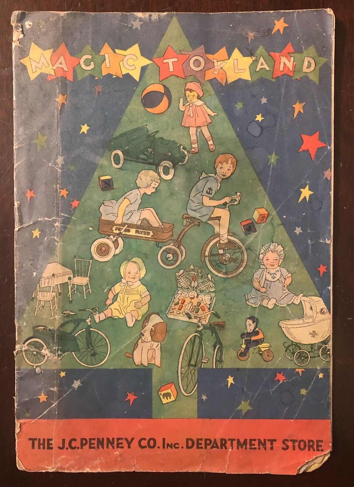 Vintage Magic Toyland Christmas Softcover Book J.C. Penney Co. Inc.