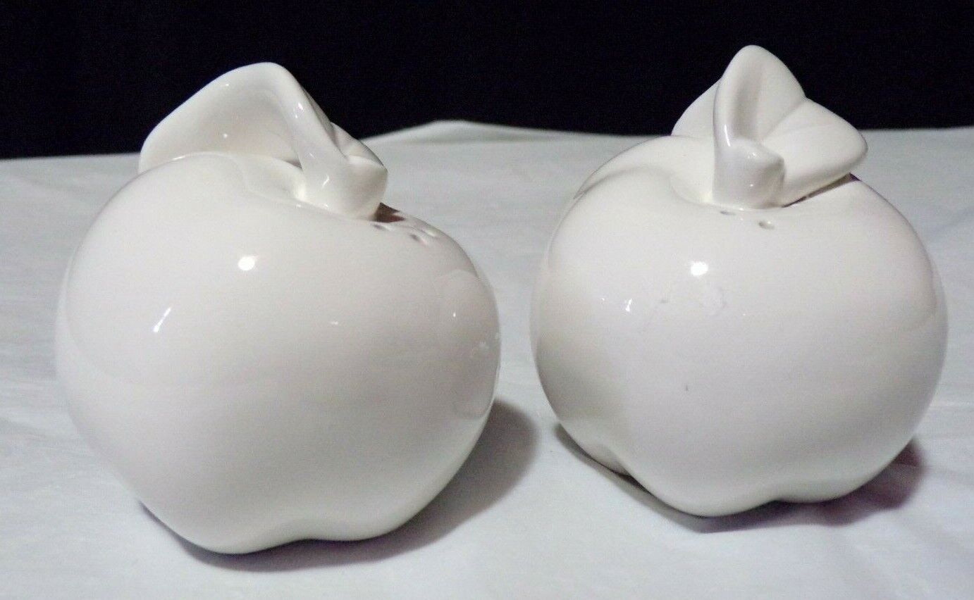 ONE PAIR OF WHITE CERAMIC APPLE SALT AND PEPPER SHAKERS