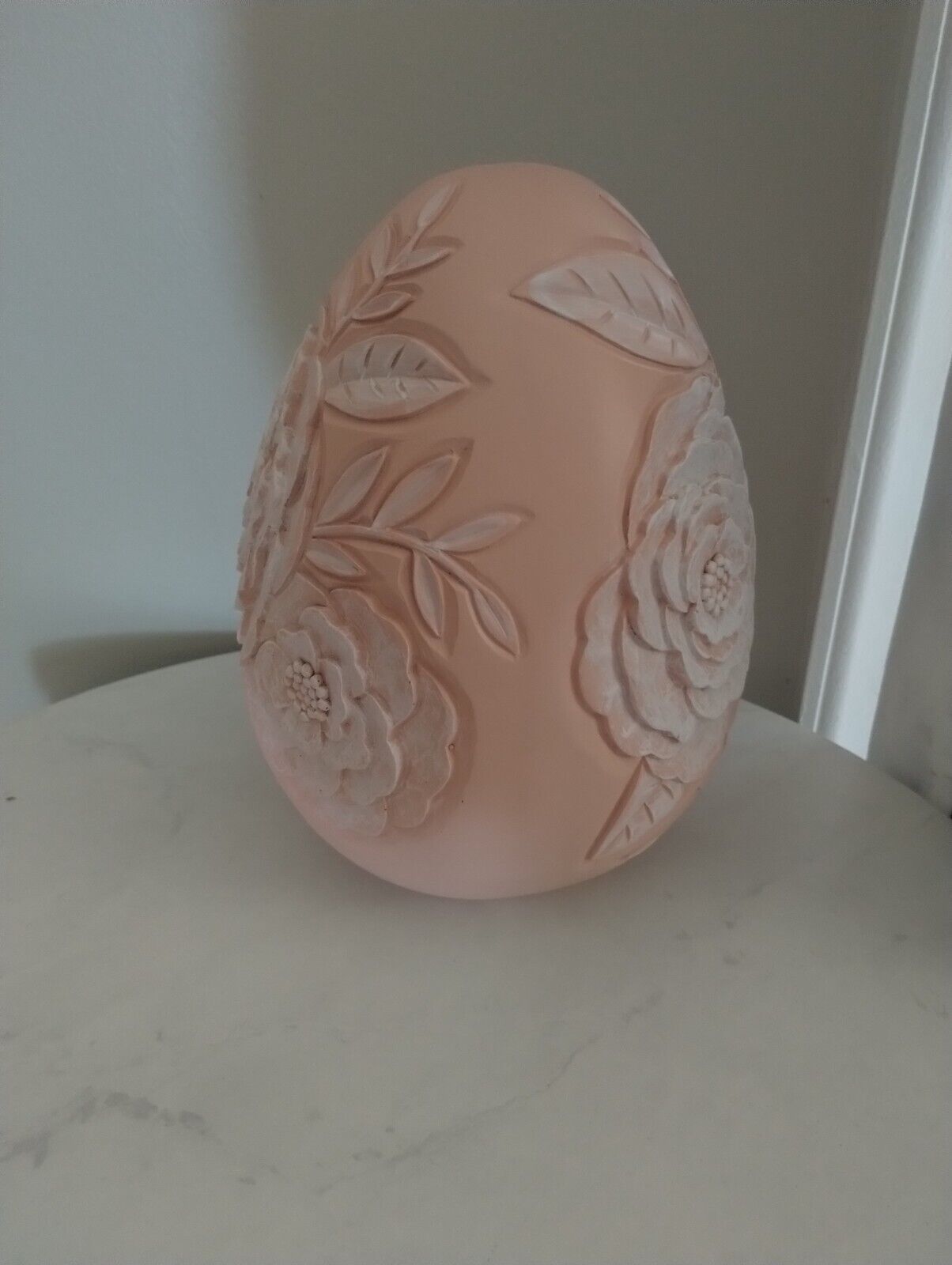 resin Easter egg pink with embellishments decoration 