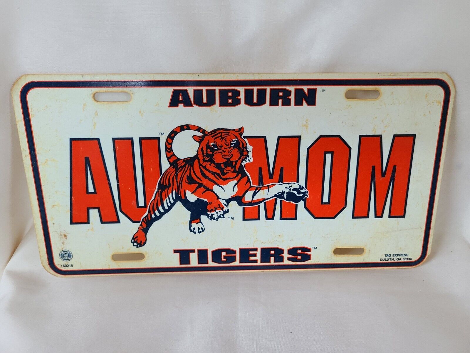 Vintage Auburn University Tigers AU Mom Plastic Booster License Plate 04423