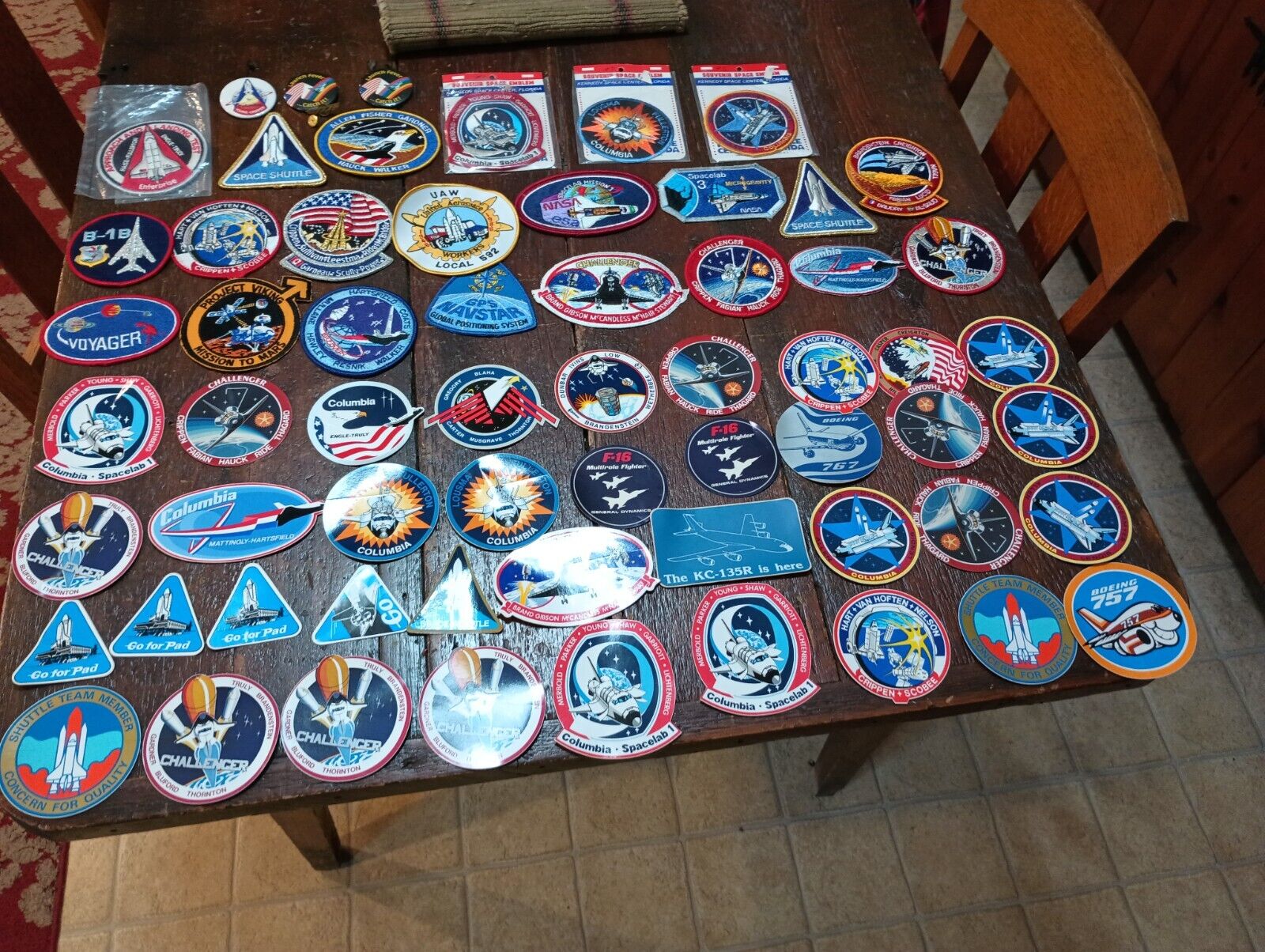 HUGE LOT SPACE PATCHES DECALS NASA KENNEDY COLUMBIA CHALLENGER VOYAGER SPACELAB