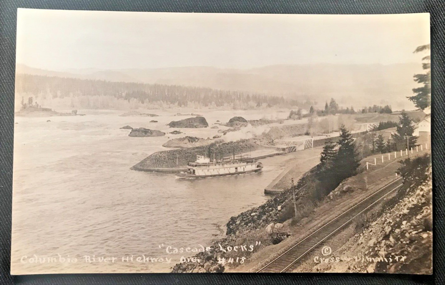 REAL PHOTO ANTIQUE POSTCARD - Cascade Locks, Columbia River Highway, OR w/Boat
