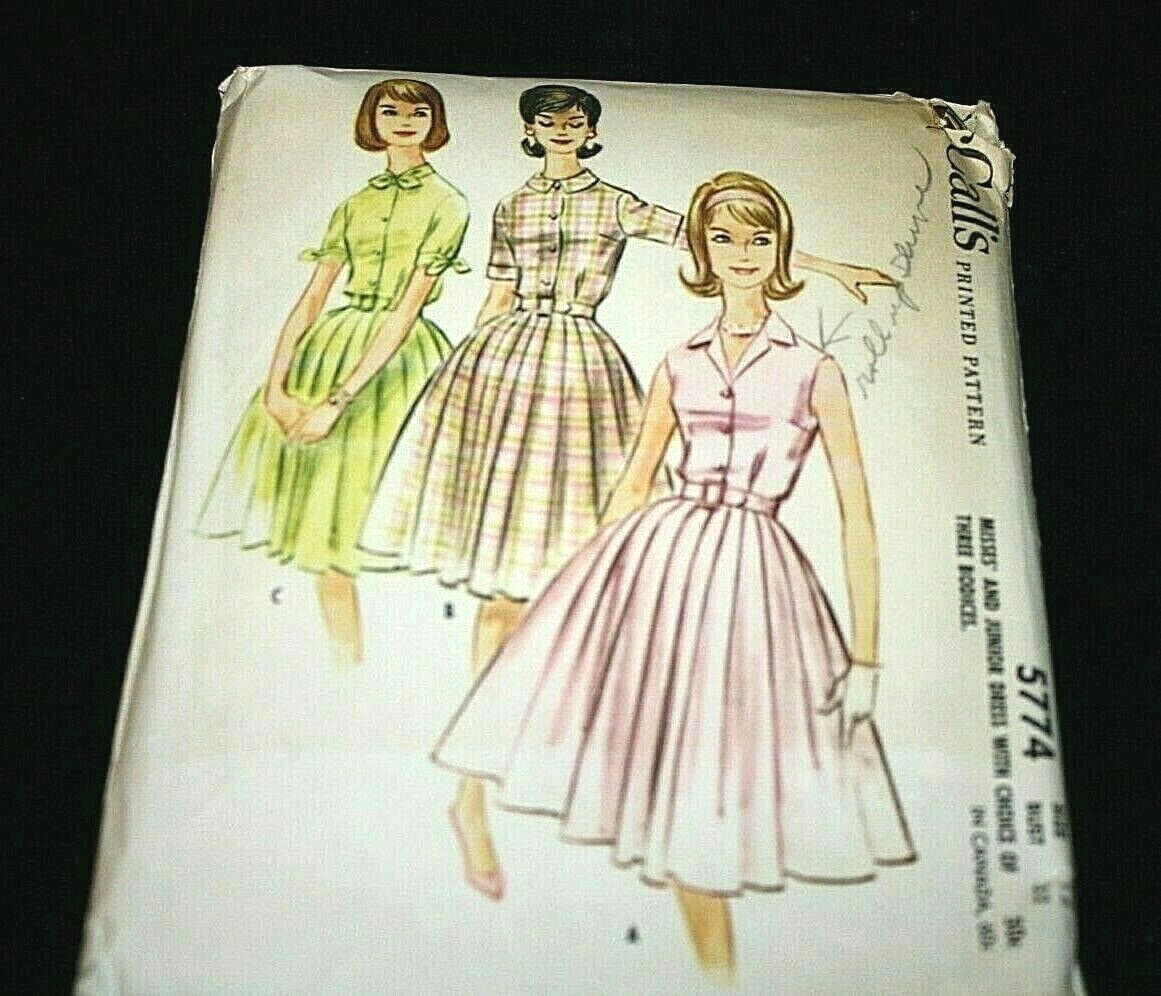 Vintage McCalls Sewing Pattern Womens Dress 1961 60s size 12 Movie Costume  -J ^