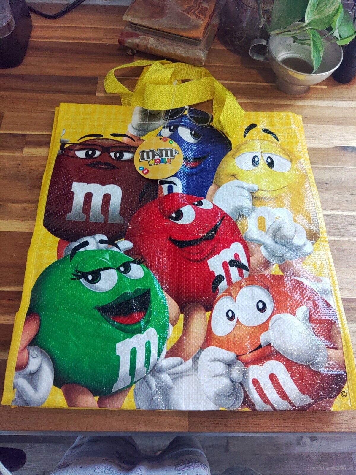 M&MS WORLD LARGE REUSEABLE SHOPPING TOTE BAG New With Tags. Unused