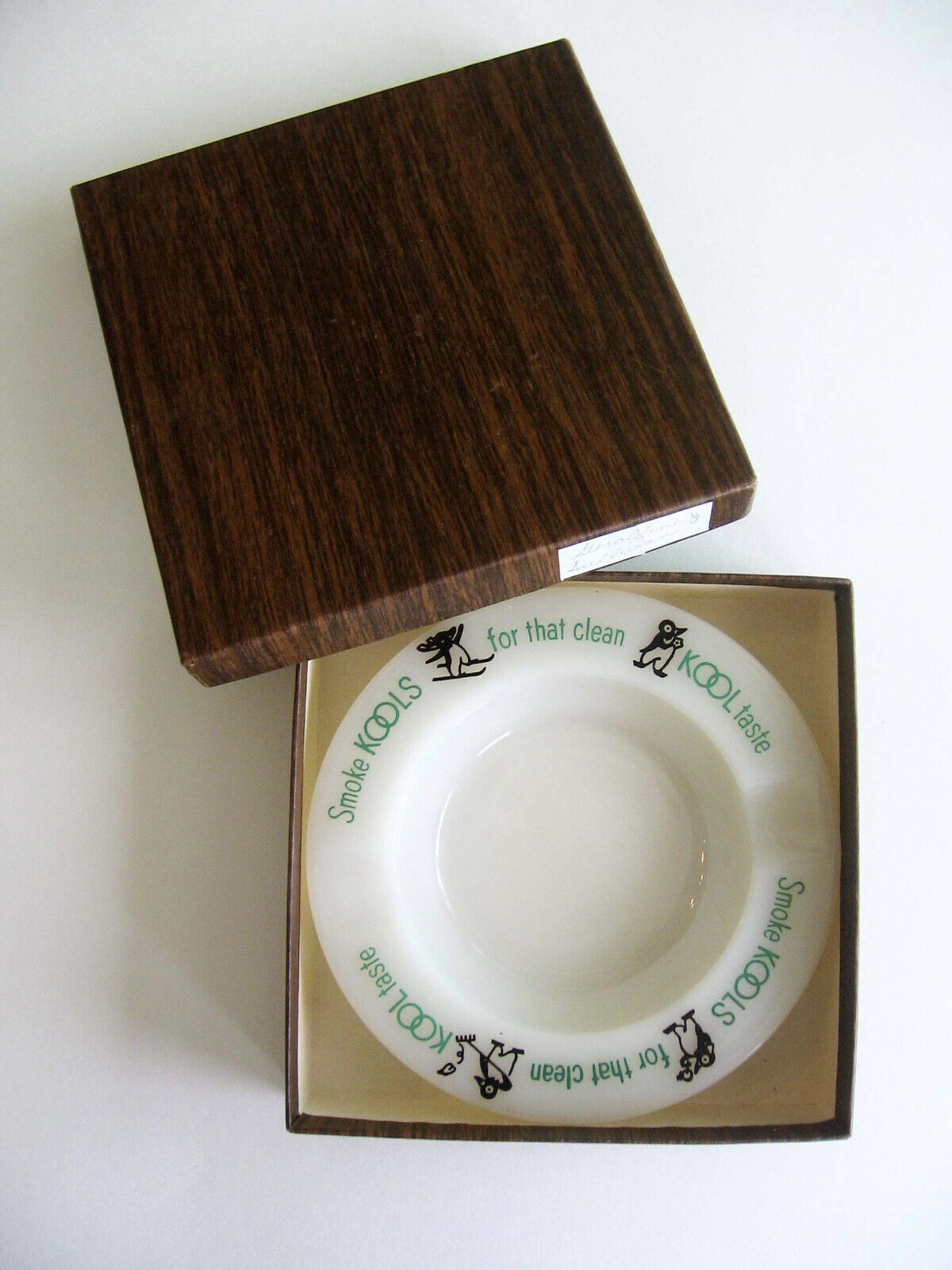 Vintage KOOL Cigarette Opalex Glass ASHTRAY in Box MCM Smoke KOOLS Penguin