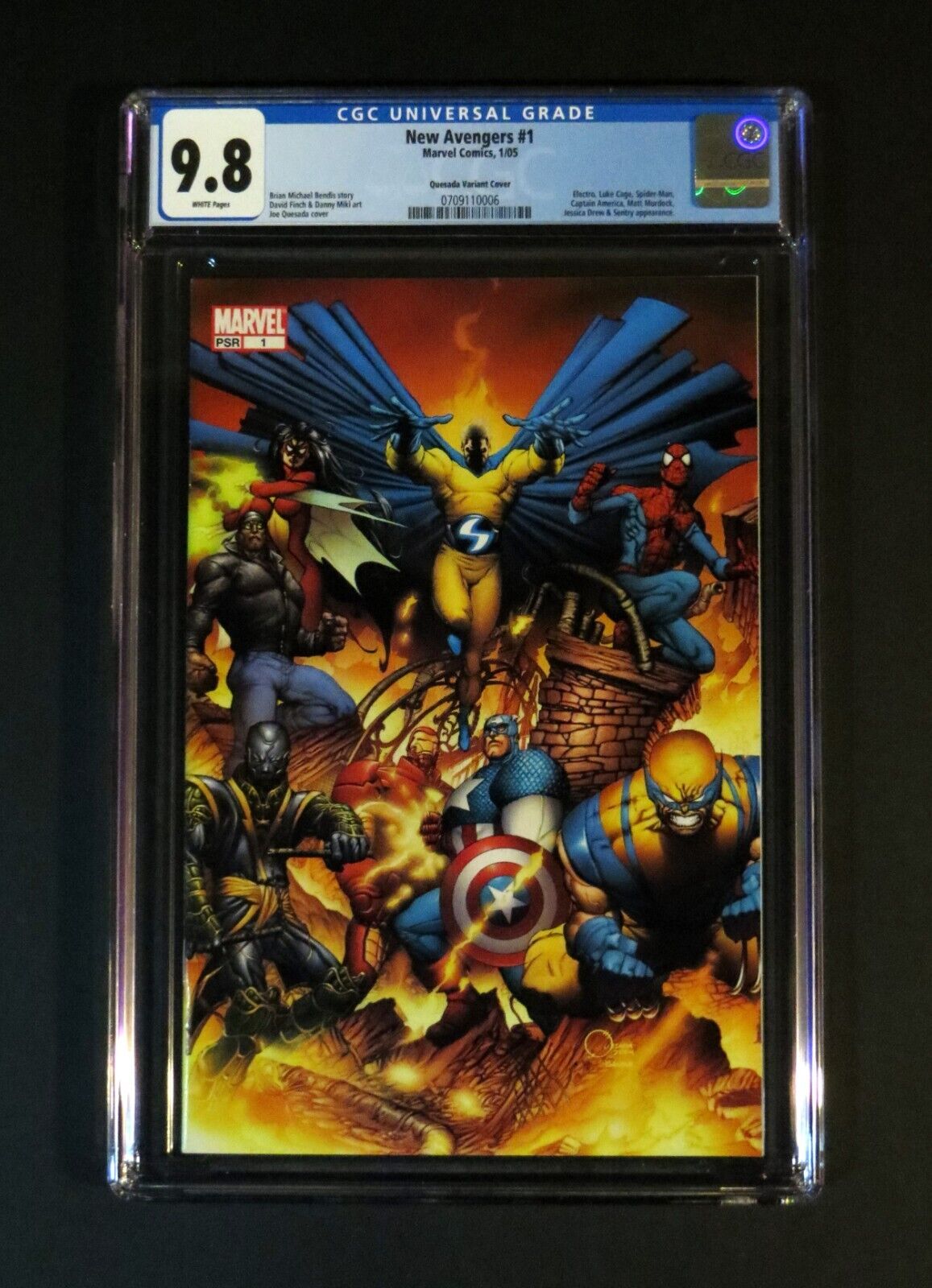 NEW AVENGERS #1 CGC 9.8 NM/MT Joe Quesada Variant Sentry Wolverine Marvel 2005