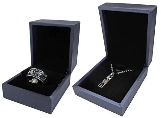 JAPAN Hololive Uruha Rushia Birthday 2021 Ring  Necklace 500mm Set Jade Ver USED