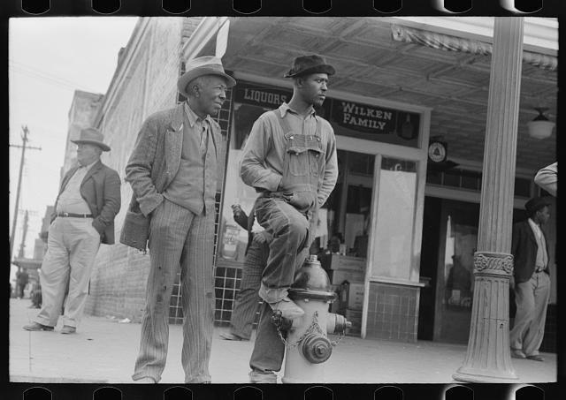 [Untitled photo, possibly related to: Negroes on street corner, Waco, Texas]
