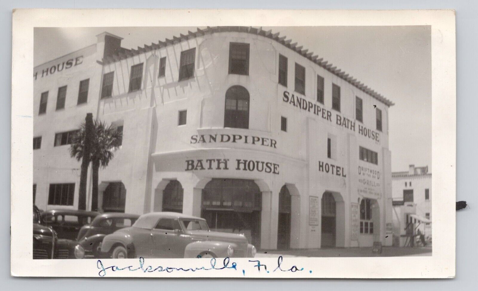 c1940s Photo Sandpiper Hotel & Bath House Jacksonville Florida Cars