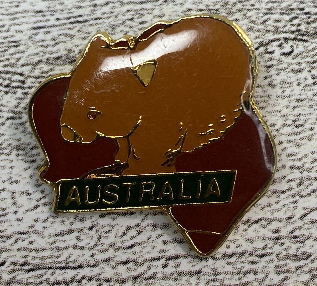 Australia Koala Bear Souvenir Travel Vintage Nu-Color-Vue Lapel Hat Pin Enamel