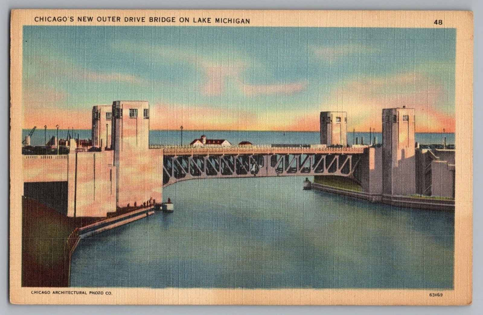 Postcard Chicago\'s New Outer Drive Bridge, Lake Michigan, Illinois