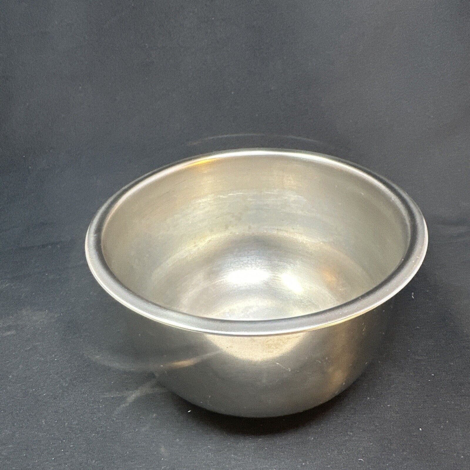 Vintage Stainless Steel Mixing Bowl  1.5 Qt, Excellent