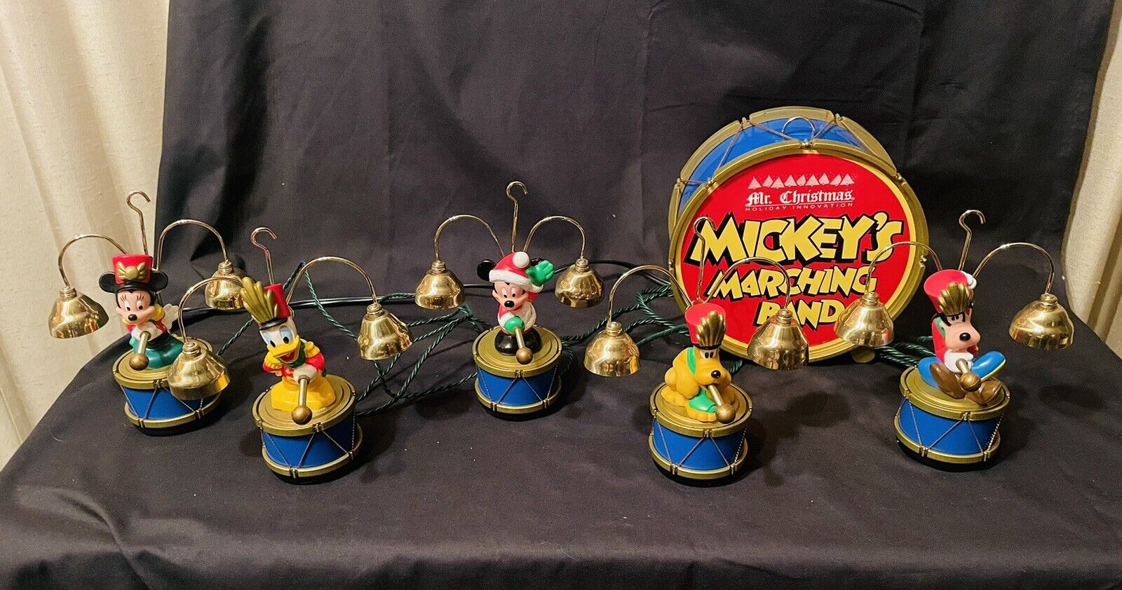 1993 Mr. Christmas Mickey\'s Marching Band String Decor Awesome WATCH VIDEO