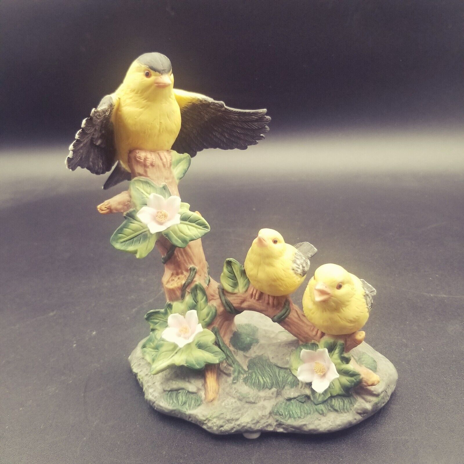 Vtg 3 Gold Finches On A Tree Figurine, Pink Flowers, Adult & 2 Chicks, READ