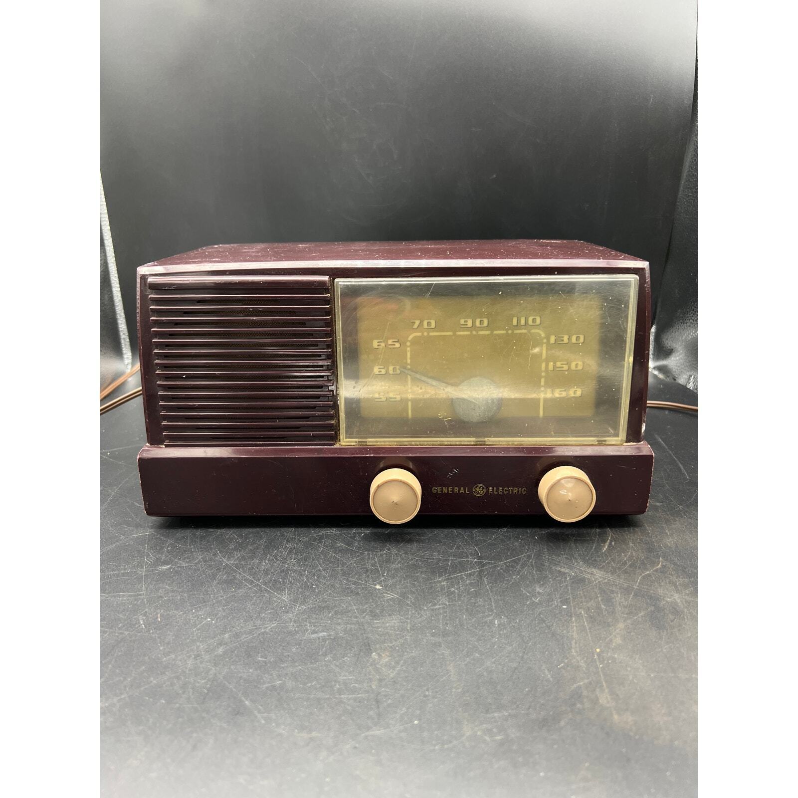Vintage 1951 General Electric Tube Radio Model #414